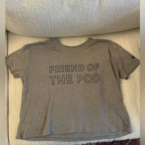 Gray 'FRIEND OF THE POD' Crooked Media Cropped Graphic Tee size S